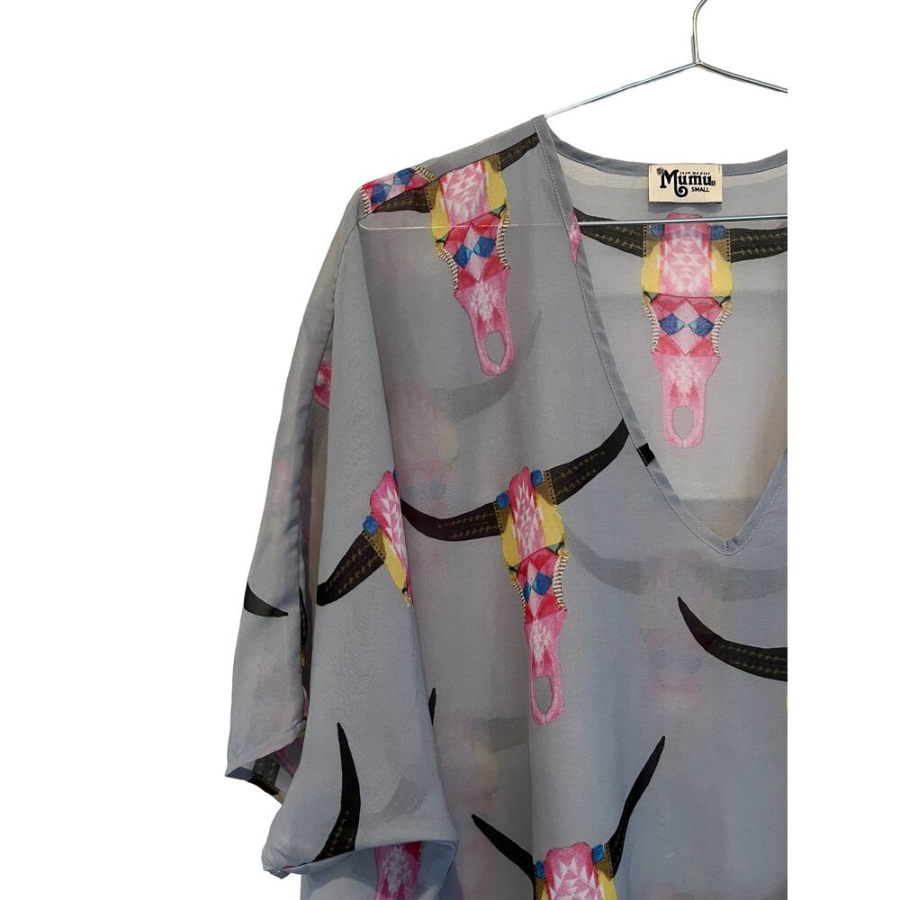 Show Me Your Mumu Donna Michelle Cow Skull Tunic Gray Blue Blouse Size S - Picture 5 of 5